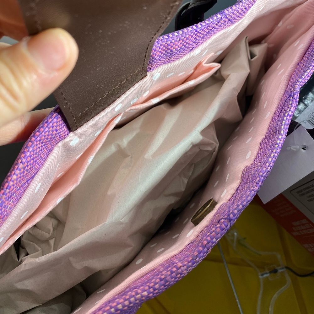 Summer Tote Handbag**$325 - Picture 7 of 8